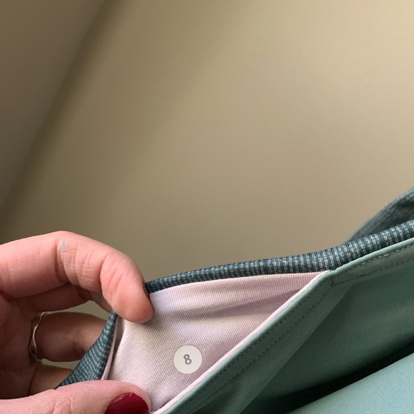 Lululemon full-length pants - Picture 3 of 3